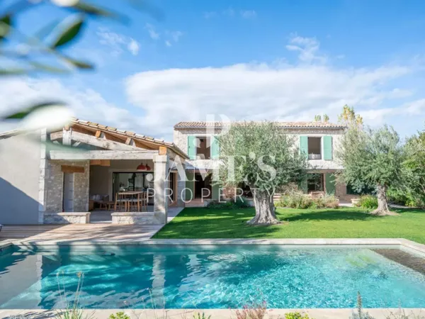 Maison neuve en pierre avec piscine - Saint Rémy de Provence 