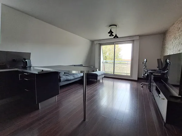 Appartement Livry-gargan 3 pièce(s) 53.40 m2 