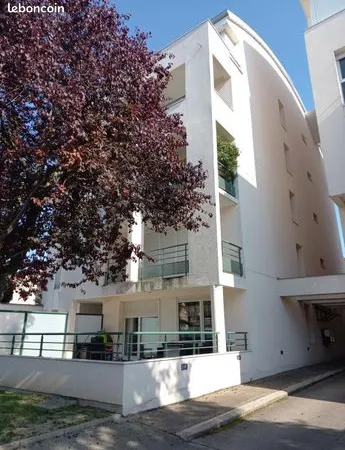 Appartement 4 pièces 96 m² 