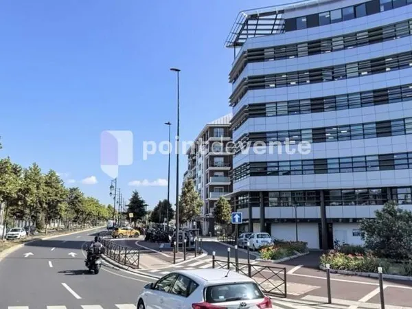 Local commercial 100 m² 