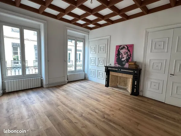 Appartement 3 pièces 94 m² 