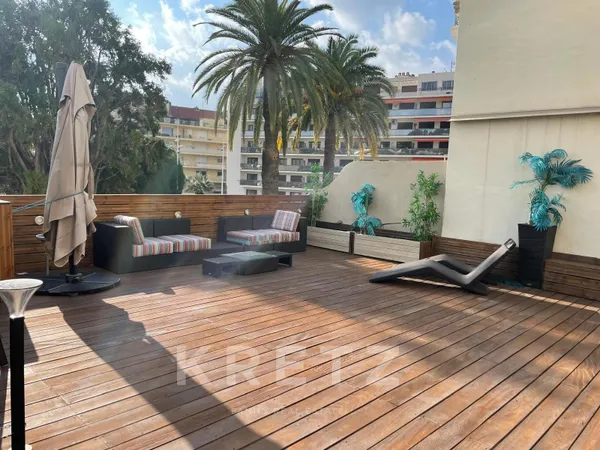 Appartement F3 de Luxe avec Toit-Terrasse à 100m de la Croisette, Cannes 