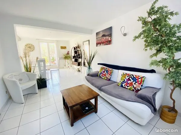 Maison 3 pièces 77 m² 