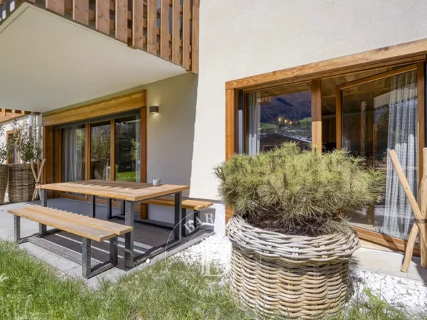 MEGEVE - EXCLUSIVITE - MAGNIFIQUE APPARTEMENT 5 PIECES - PROCHE 
