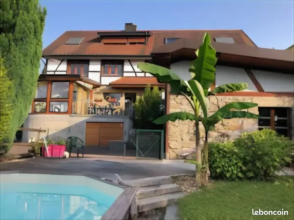 Maison 7 pièces 228 m2 