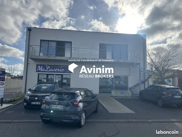 Local 150 m² La Salvetat-Saint-Gilles 