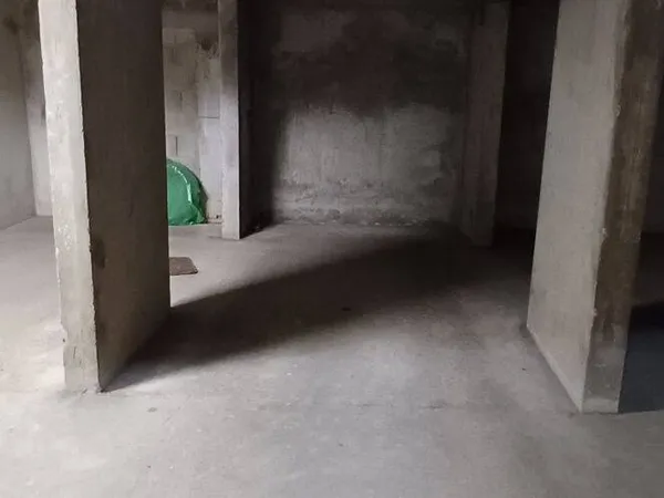 Parking 11 m² 