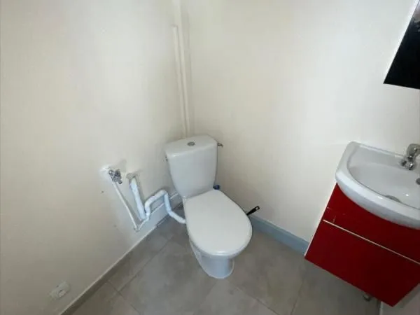 Studio 1 pièce 26 m² 