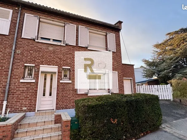 Maison 6 pièces 82 m² 