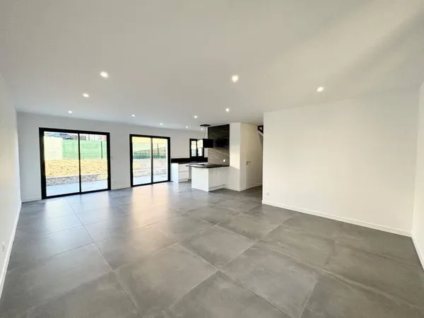 Villa 4 pièces 97 m² 