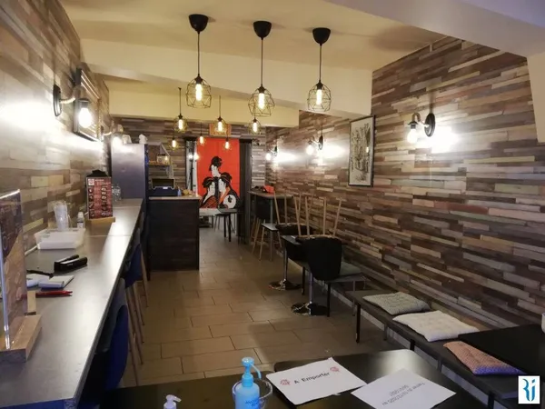 Local commercial 55 m² 