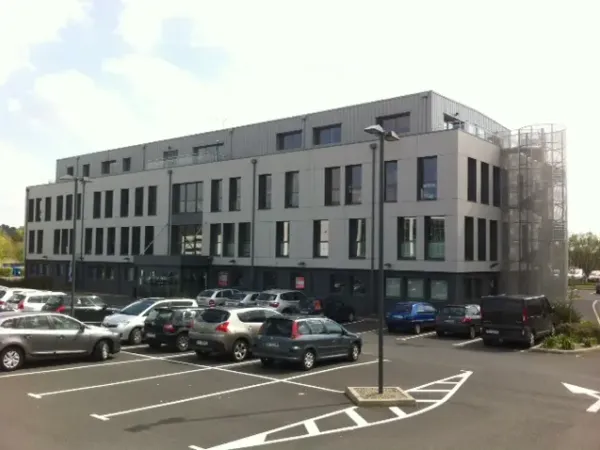 BUREAUX A VENDRE 