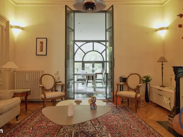 Maison 8 pièces 190 m² 