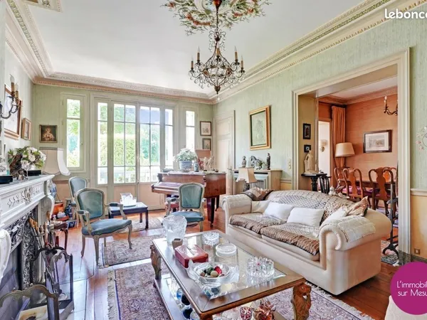 Appartement 6 pièces 165 m² 