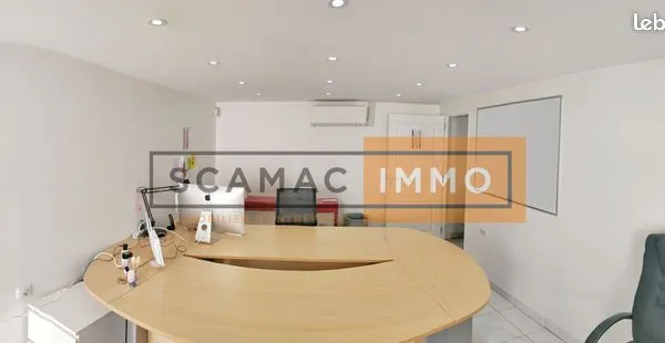 Local commercial 82 m² 