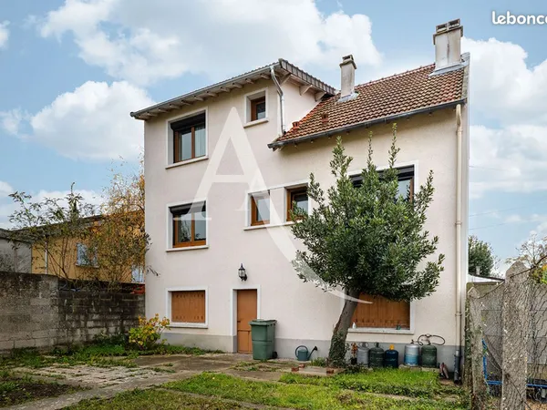 Pavillon 5 pièces 115 m² 