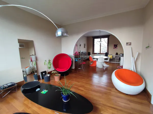 Maison 2 pièces 145 m² 