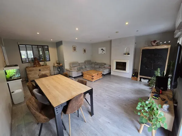 Maison 5 pièces 130 m² 