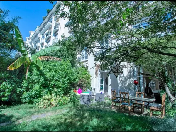 Vends appartement avec jardin 