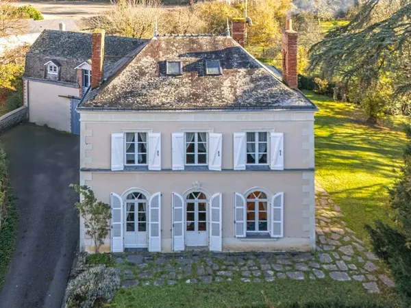 Maison individuelle 13 pièces 228 m² 