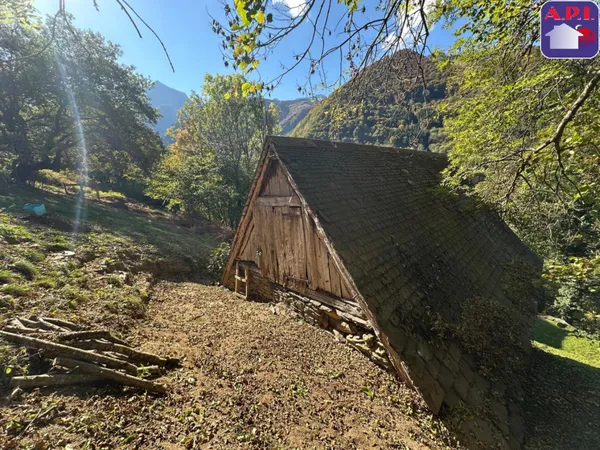 Grange 2 pièces 77 m² 