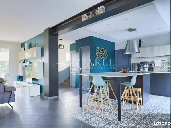Maison 6 pièces 203 m² 