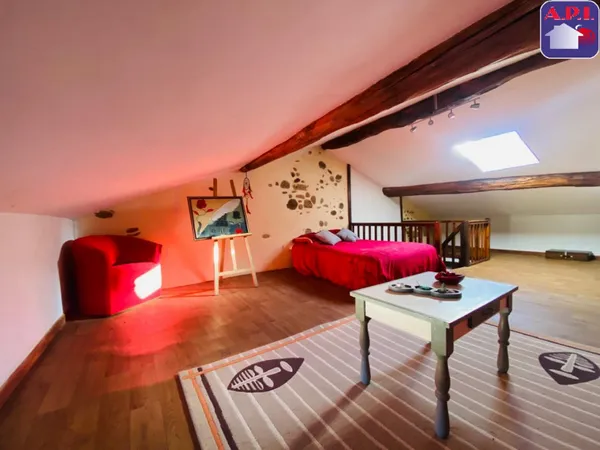 Maison 9 pièces 213 m² 