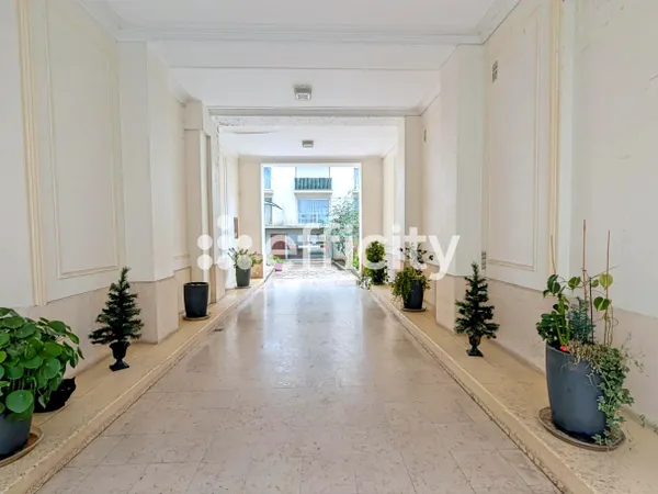 Appartement 1 pièce 8 m² 