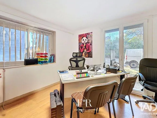 Bureaux 50 m² 