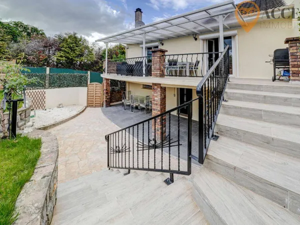 Maison 5 pièces 150 m² 