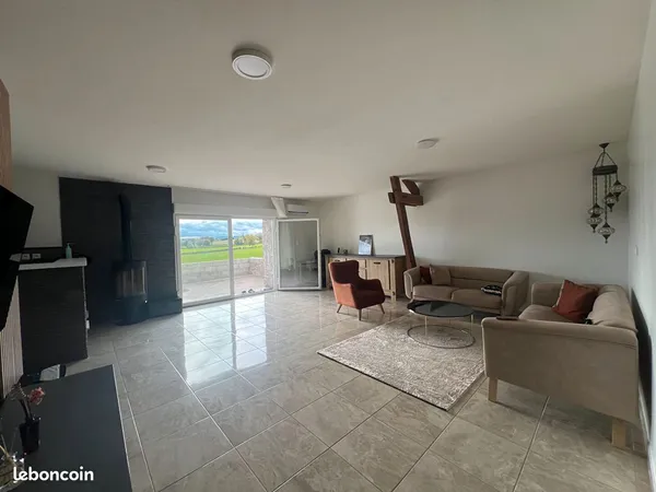 Grange 8 pièces 191 m² 
