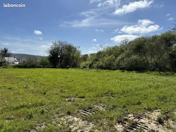 Terrain 578 m² Plouedern 