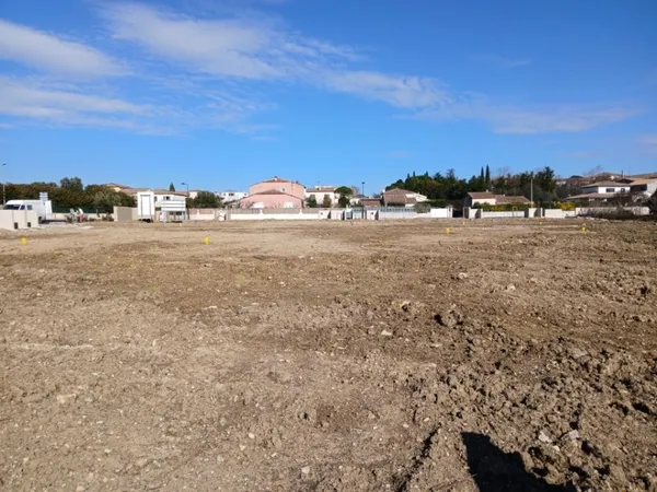 Terrain 217 m² 