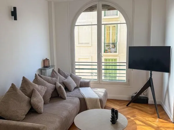 A Louer /beau studio 32m2 / centre ville 
