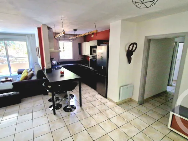 Appartement 3 pièces 66 m² 