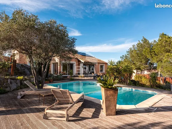 Villa 4 pièces 120 m² 