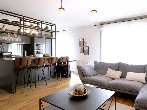 Duplex 5 pièces 93 m² 