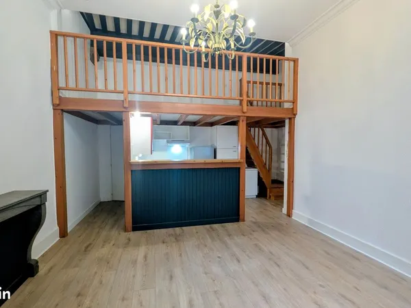 T3 de 55 m² entièrement rénové à Besançon 