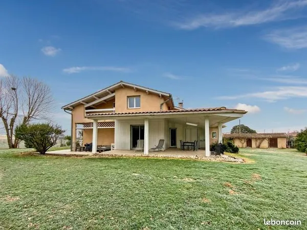 Maison 5 pièces 131 m² 
