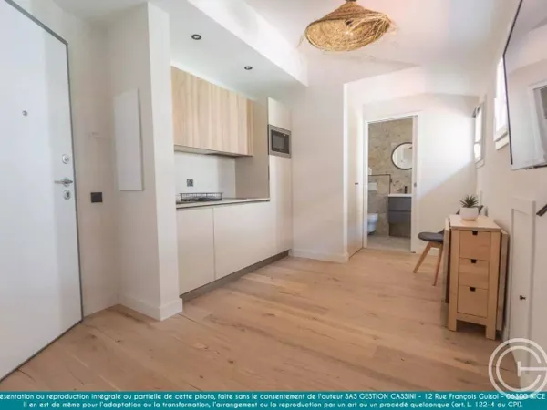 Appartement 1 pièce 17 m² 