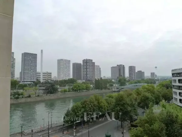 Paris XVIe - Muette, avenue du Président Kennedy 