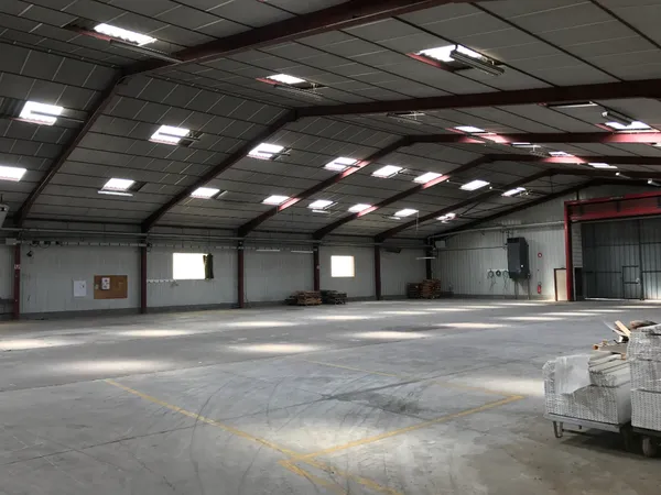 Local commercial 1194 m² 
