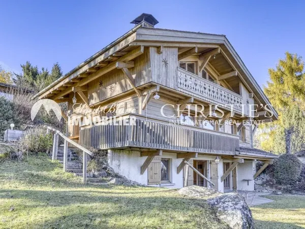 Chalet 10 pièces 276 m² 