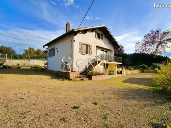 Maison 4 pièces 90 m² 