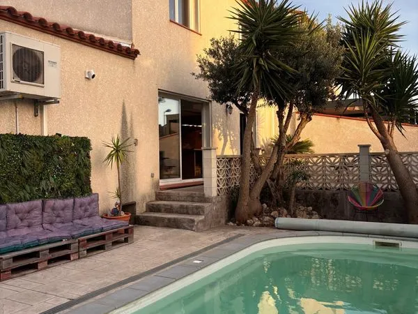 Villa 5 pièces 147 m² 