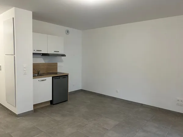 A louer - Secteur Caserne Desjardins - Appartement T1 dans une résidence récente 