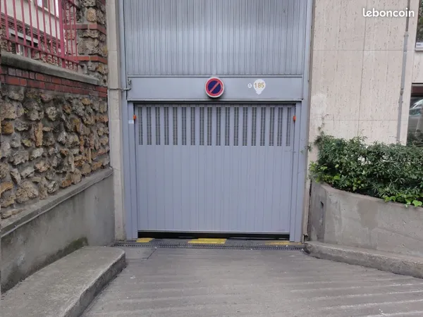 Parking à louer - 106 rue de Lourmel 75015 Paris 