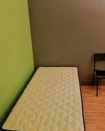 Une chambre à loué 