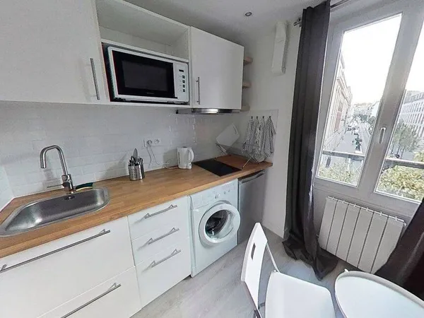 Appartement 1 pièce 12 m² 