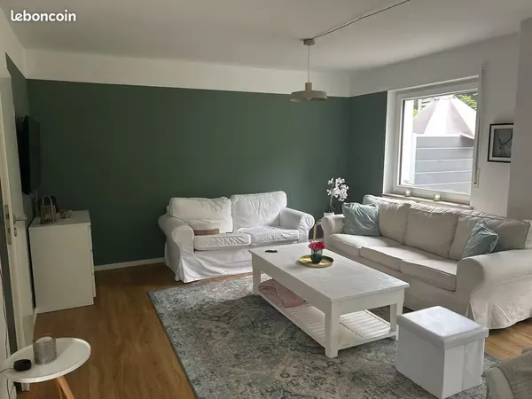 Maison individuelle avec jardin 